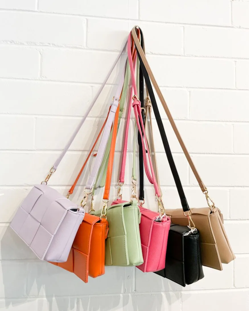 Anika Woven Crossbody Bag - Pink