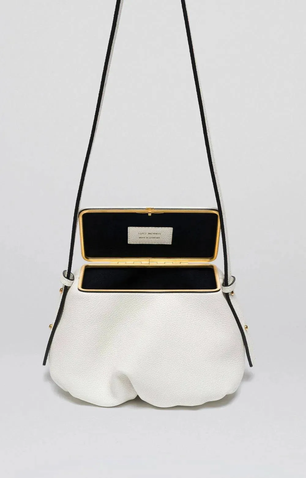 Bates | Ivory