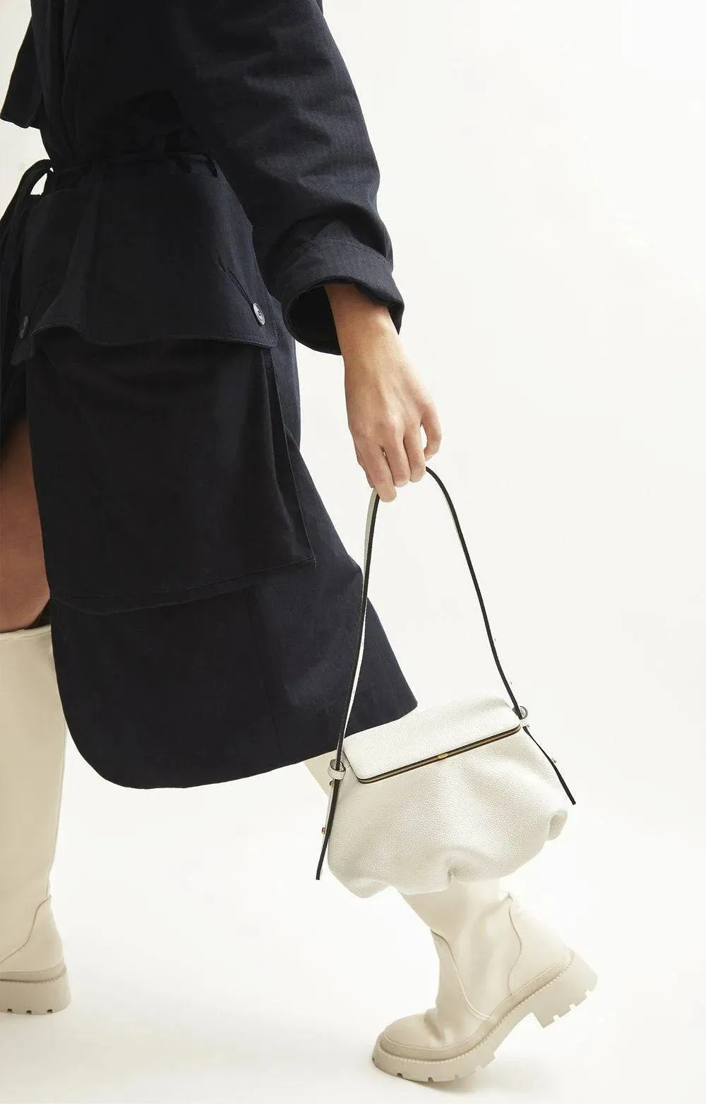 Bates | Ivory