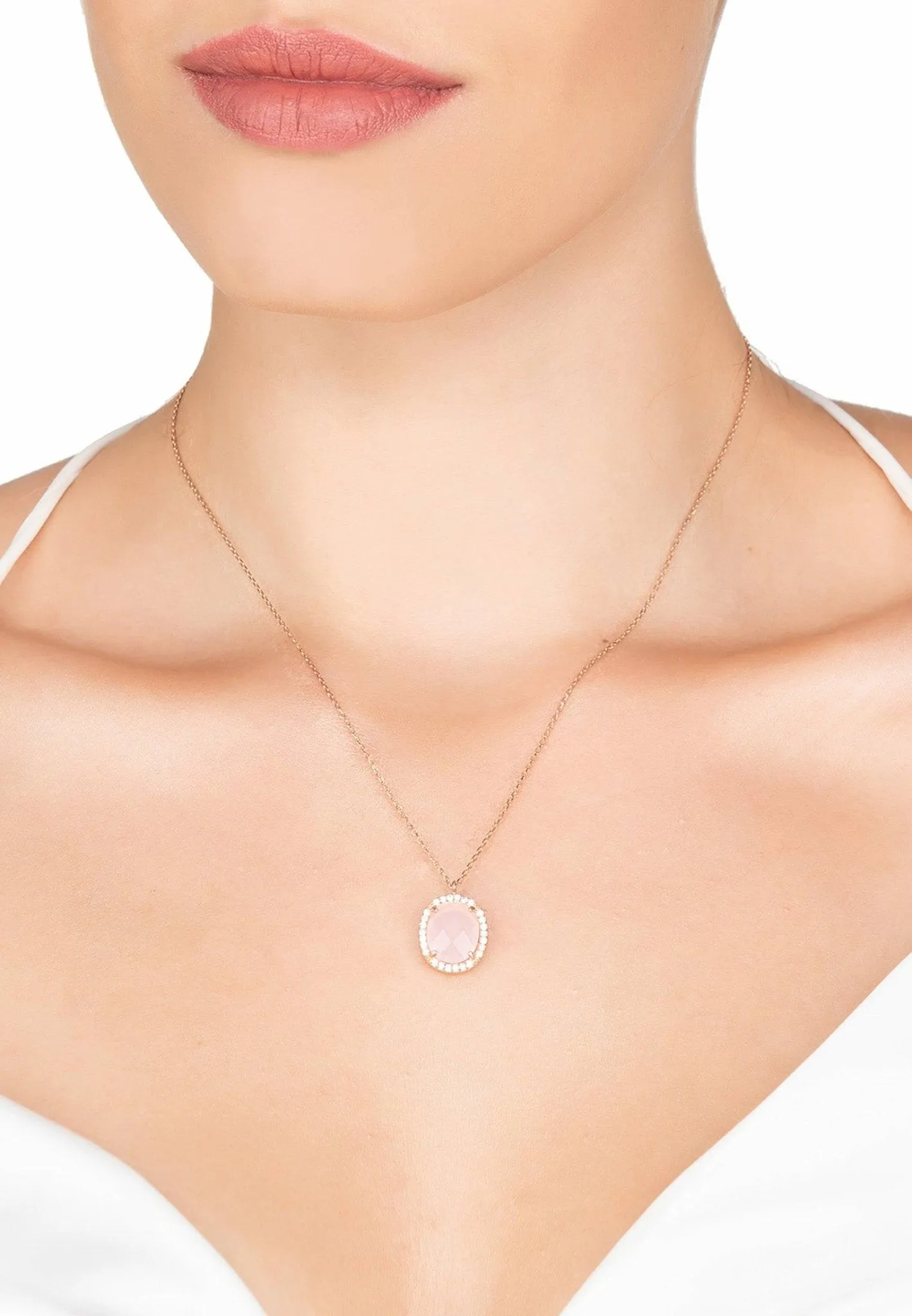 Beatrice Oval Gemstone Pendant Necklace Rose Gold Rose Quartz