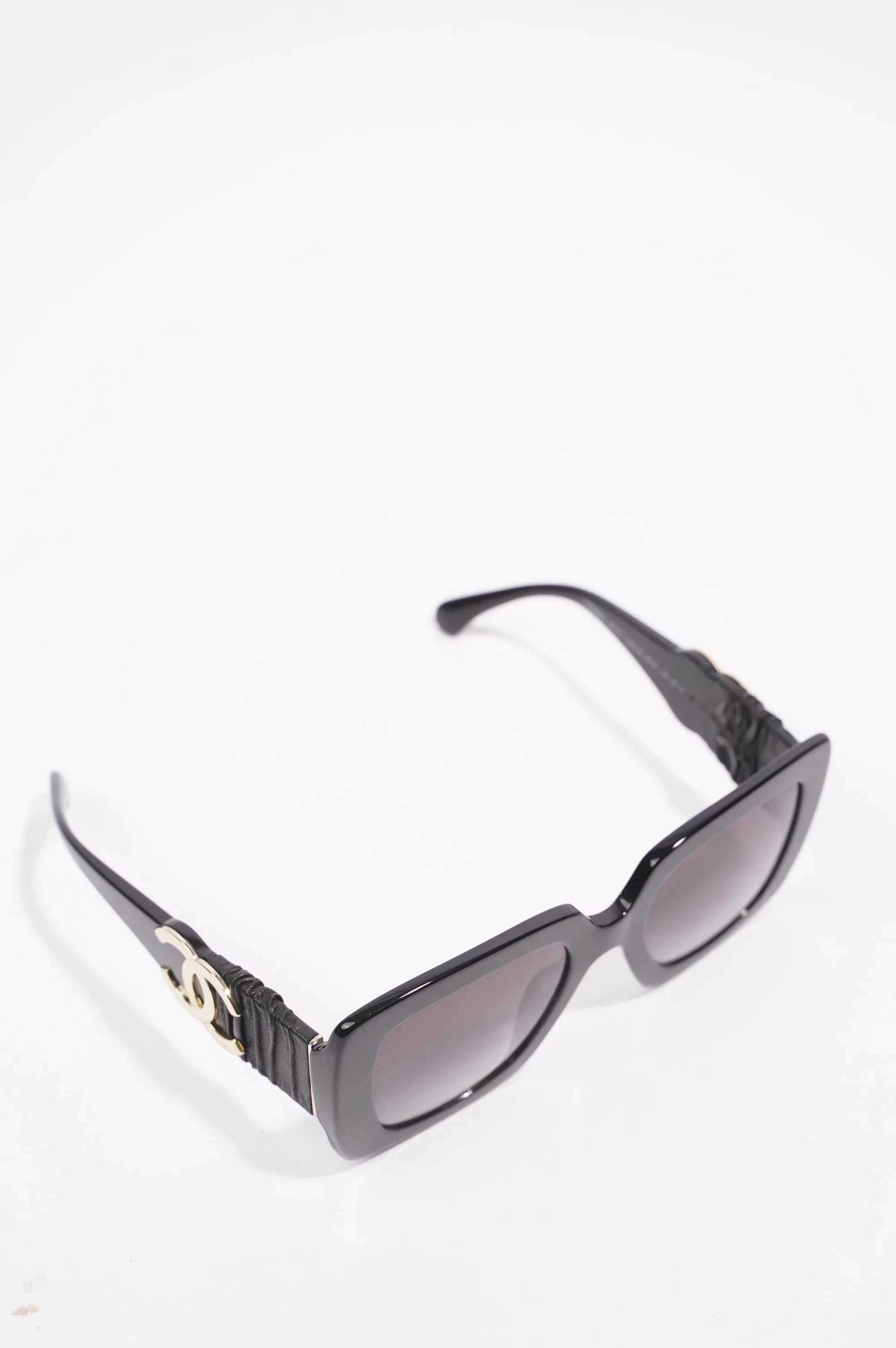 Chanel 5474-Q Sunglasses Black Acetate 140mm