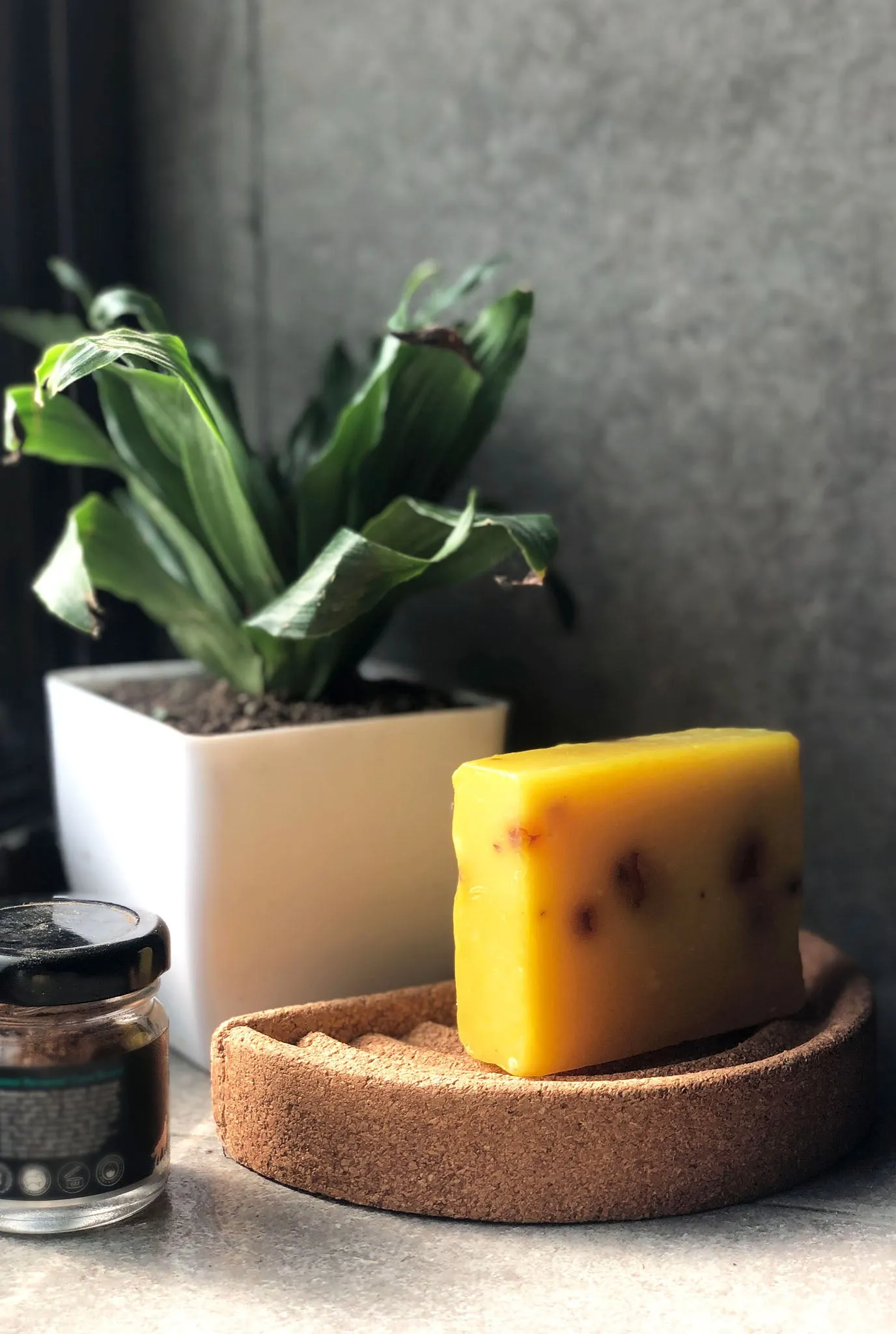 CORK SOAP DISH