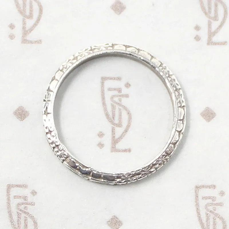 Crisp Deco Detailed Silver Band by 720