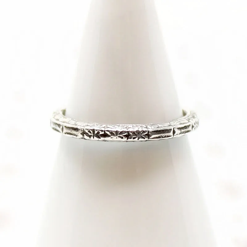Crisp Deco Detailed Silver Band by 720