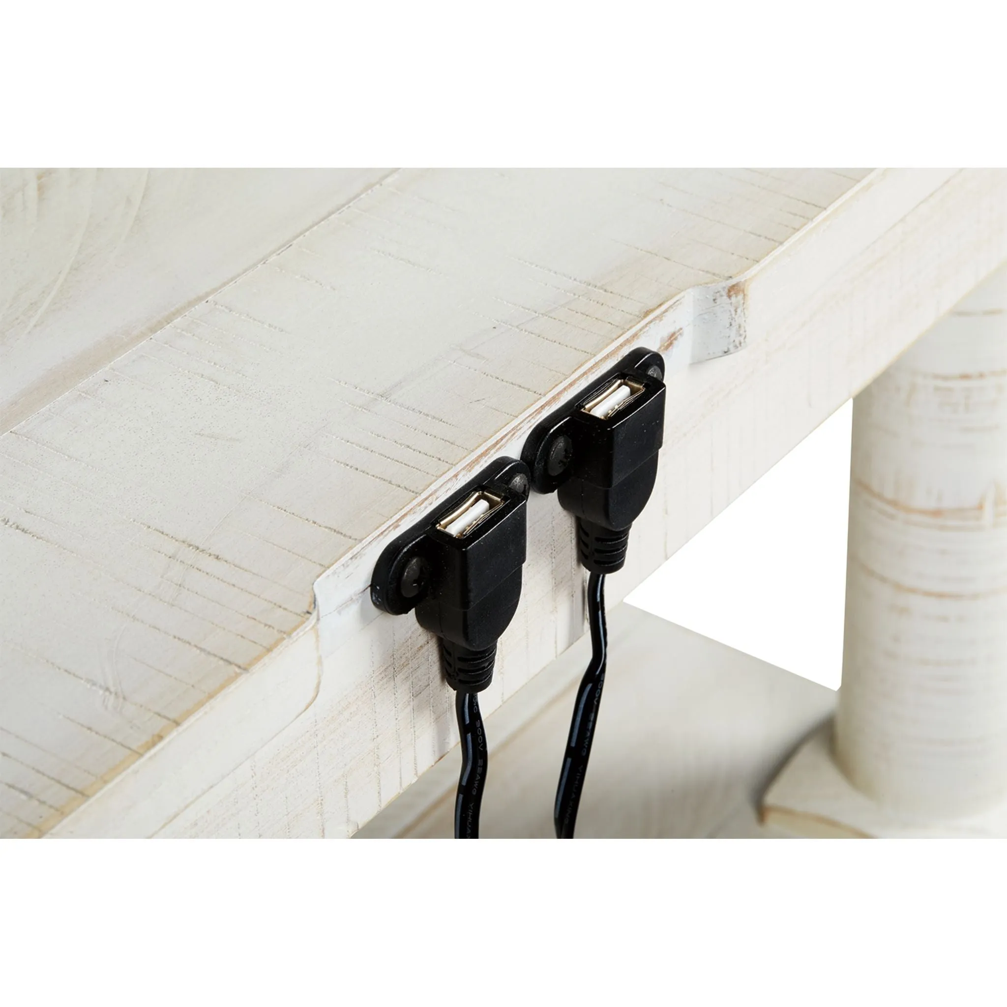 Dannerville Accent Table