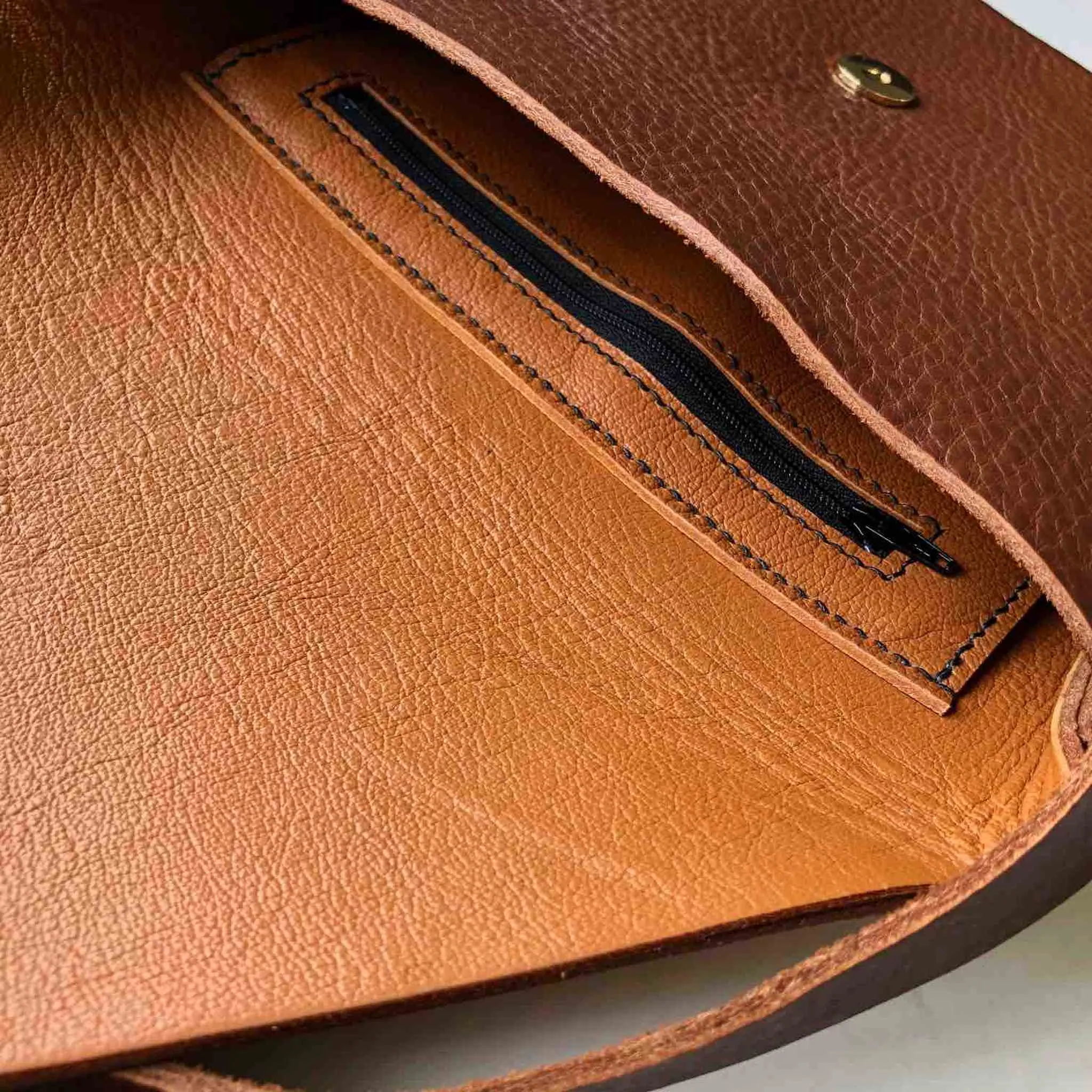 Drifter Leather Bag in Tan or Black