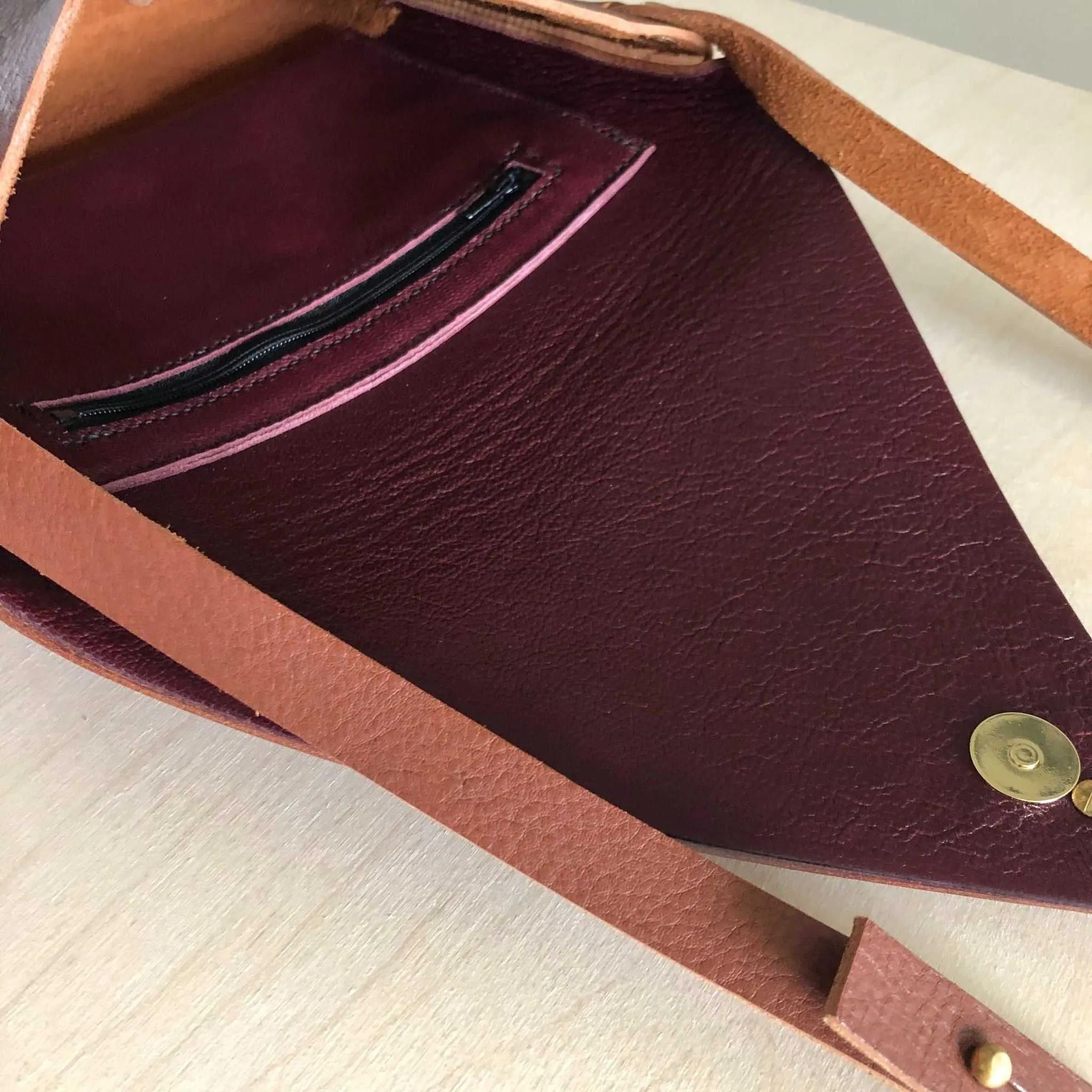 Drifter Leather Bag in Tan or Black