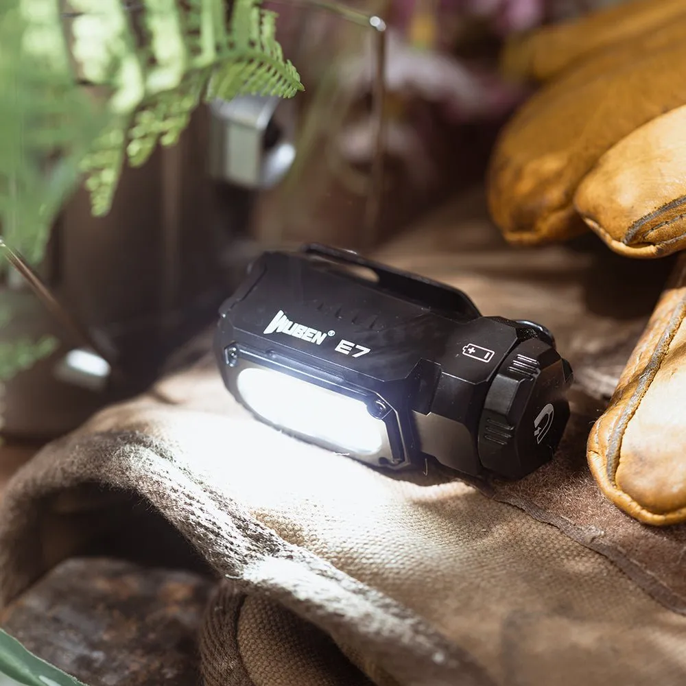 E7 Multi-functional EDC Flashlight 1800 Lumens