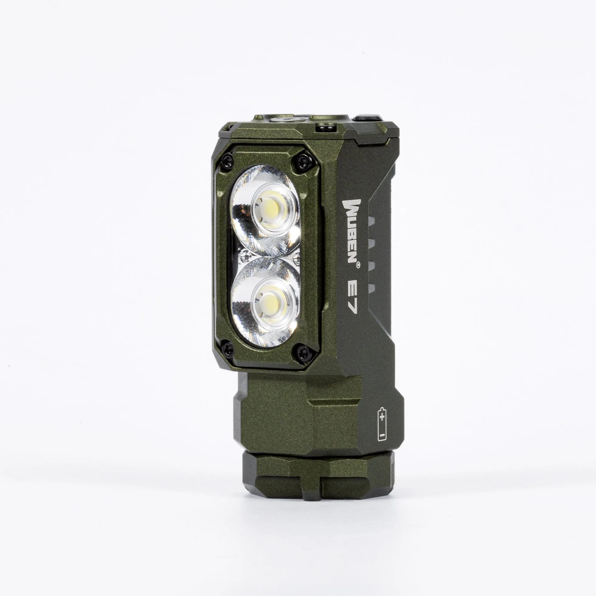 E7 Multi-functional EDC Flashlight 1800 Lumens