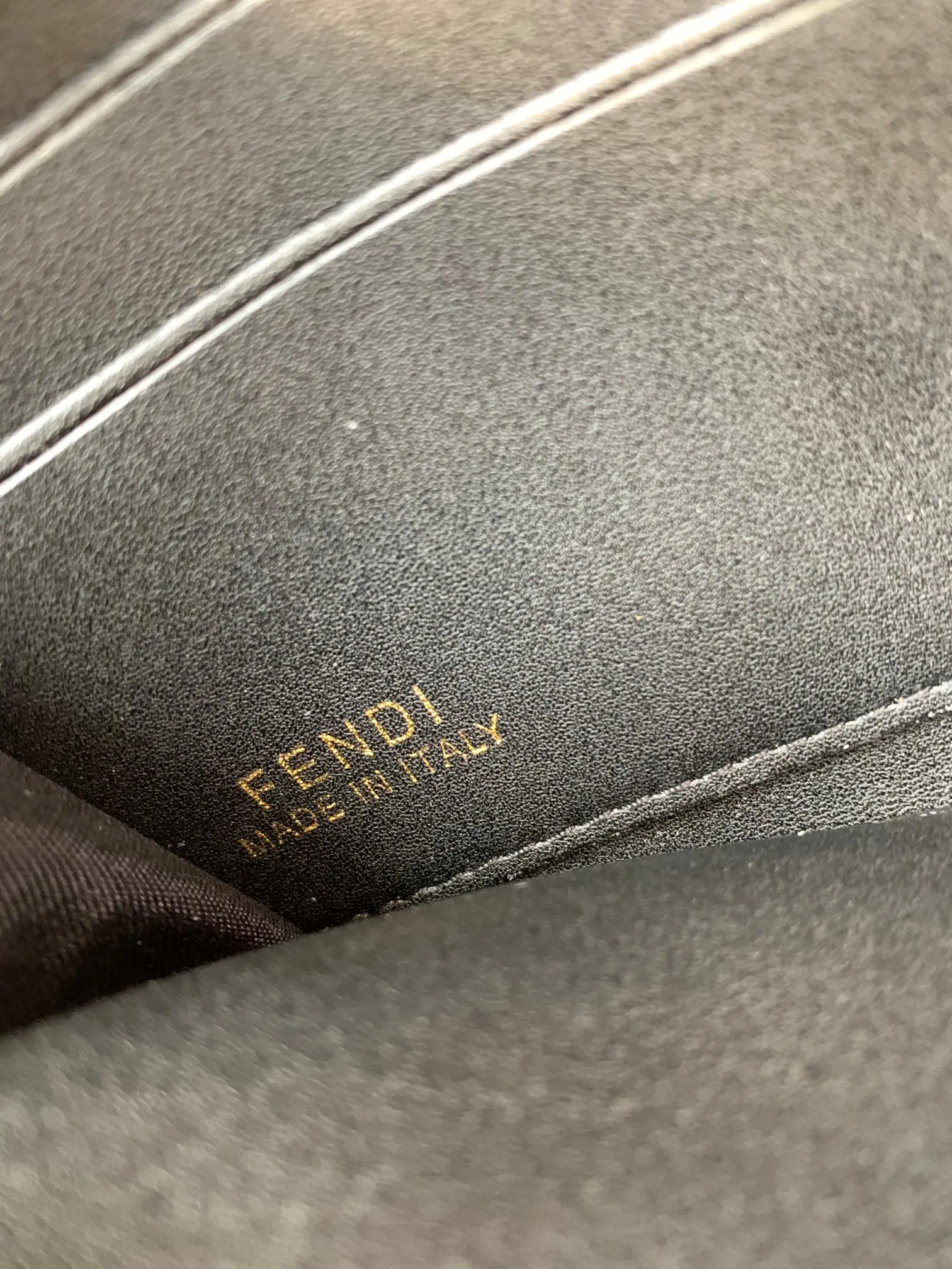 EN   Designer bags by Fendi 169