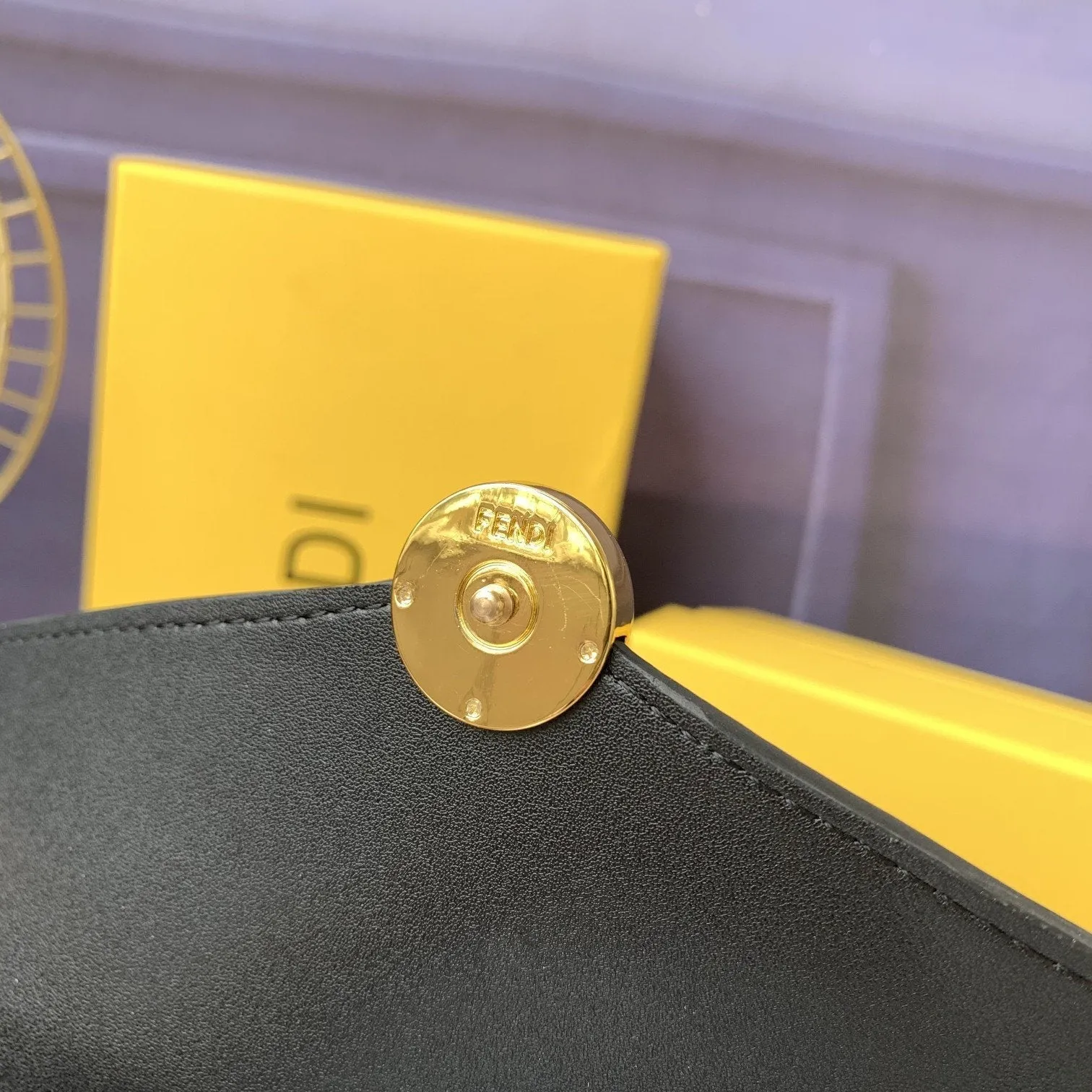 EN   Designer bags by Fendi 169