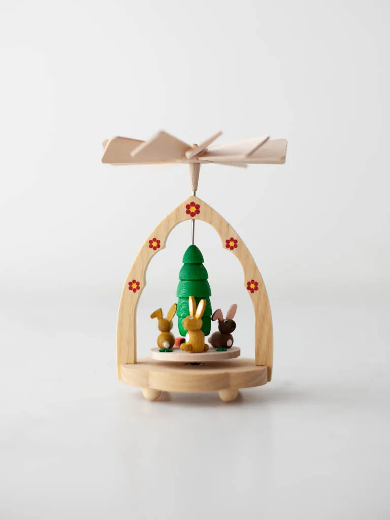 Mini Rabbits Pyramid