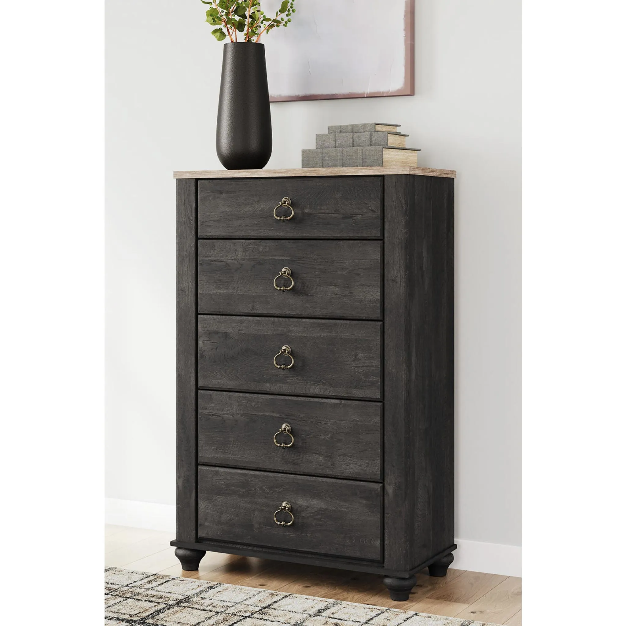 Nanforth Chest