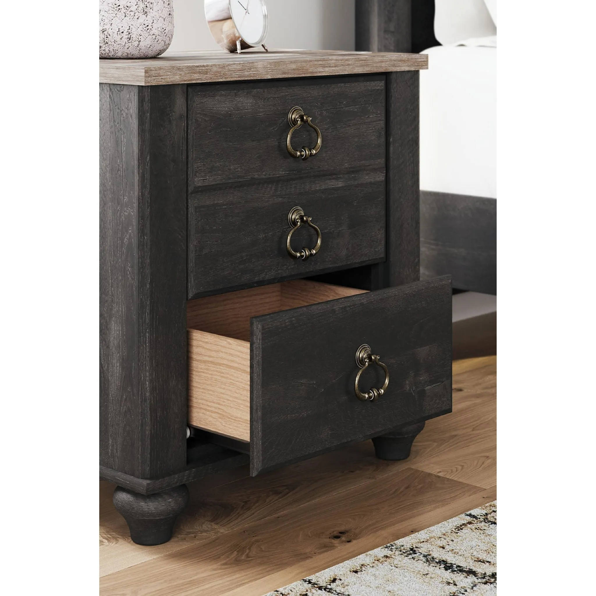 Nanforth Nightstand