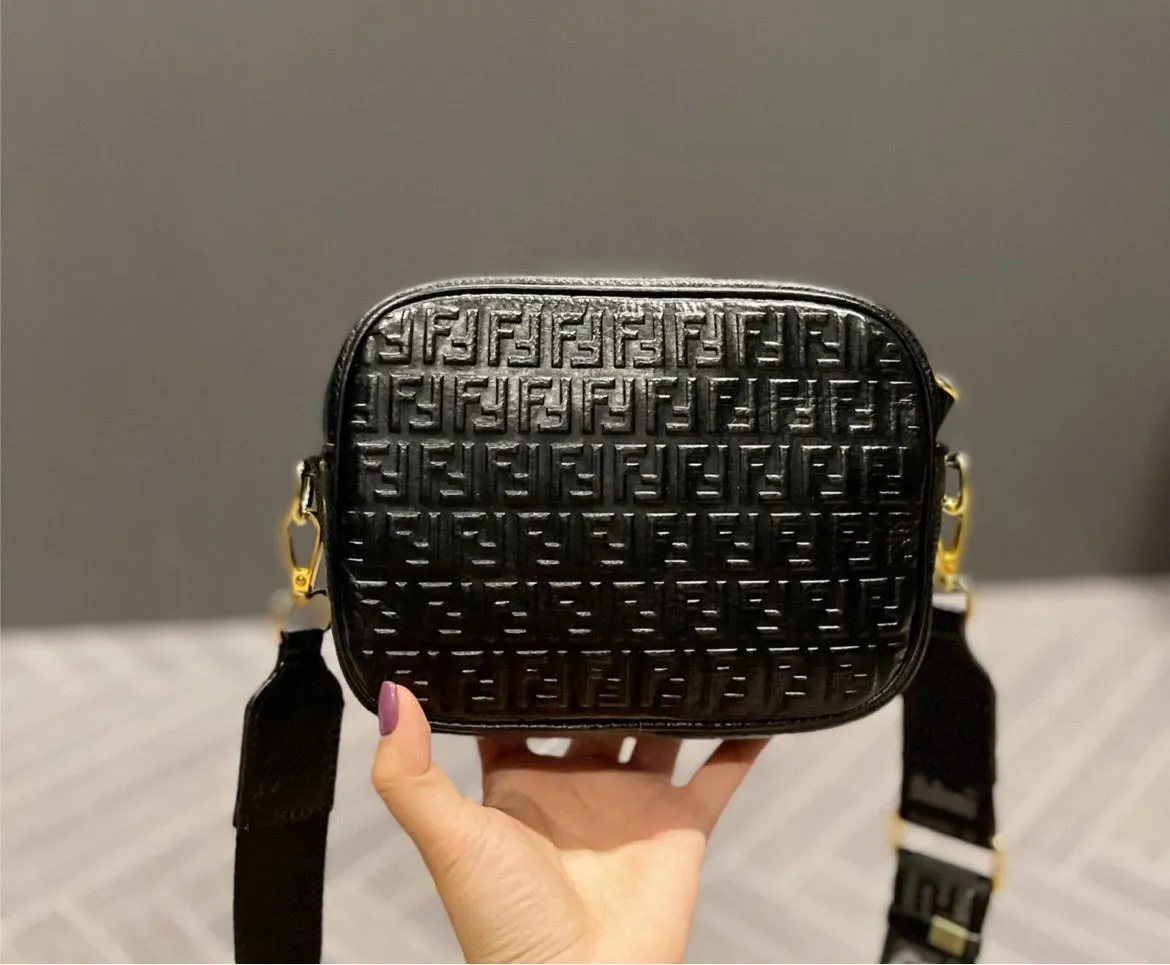 New Fendi woman crossbody