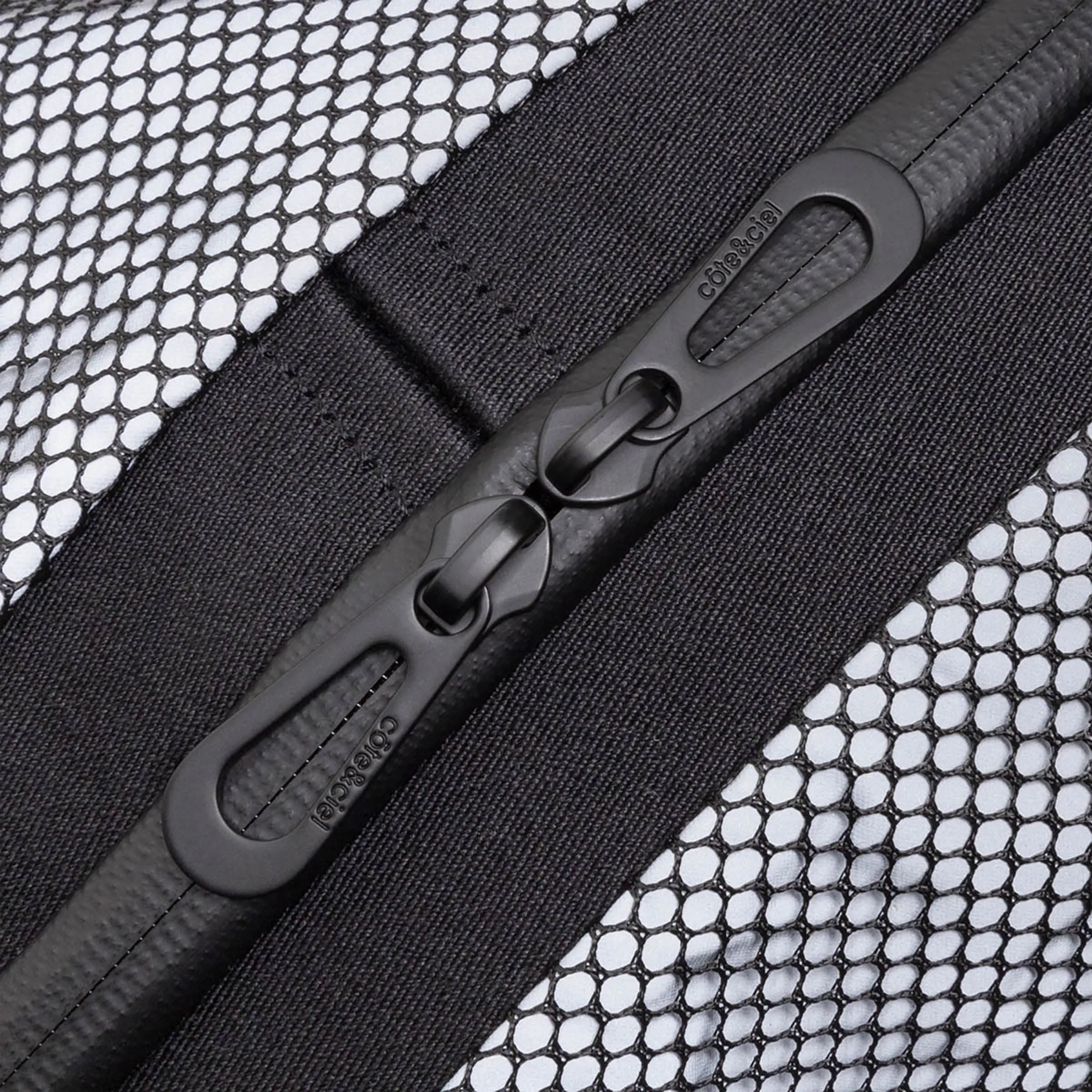 ORNE REFLECTIVE GREY