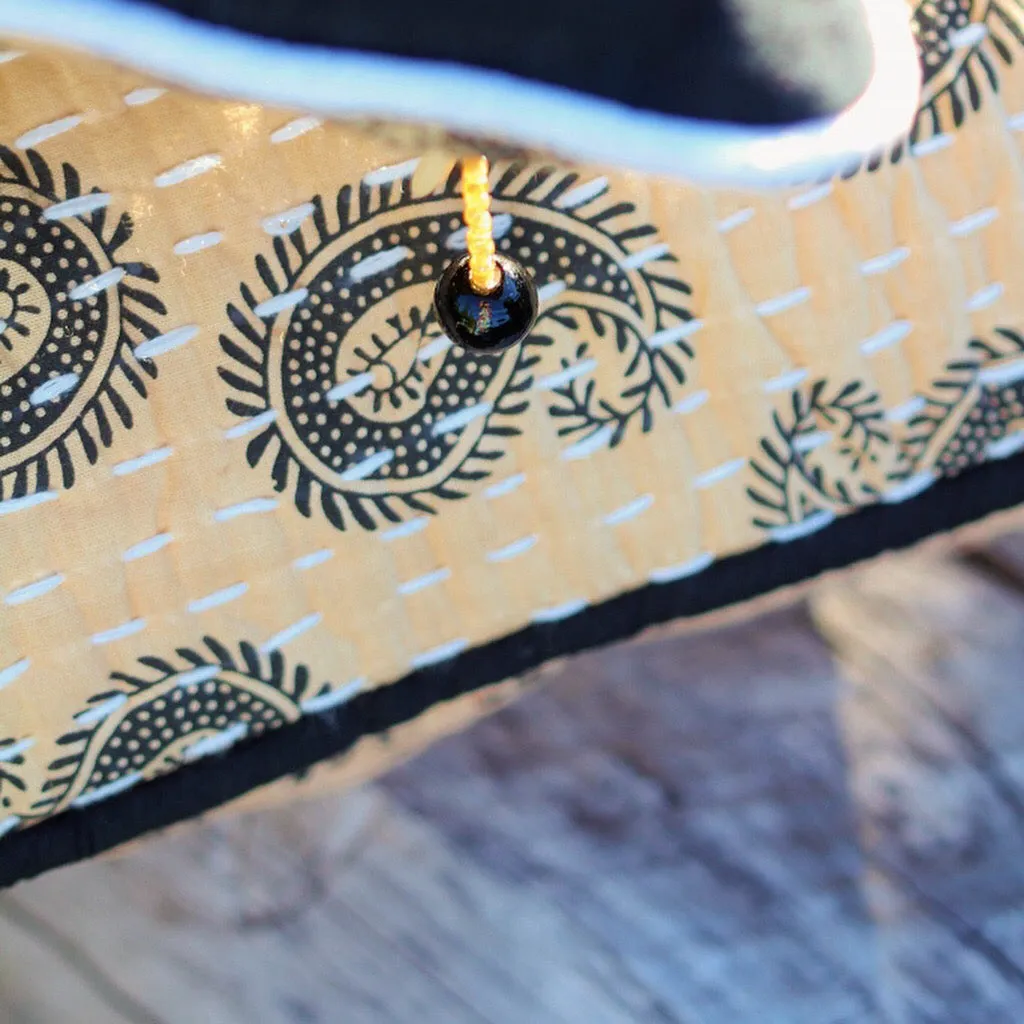 PAISLEY<br>Hand-embroidered