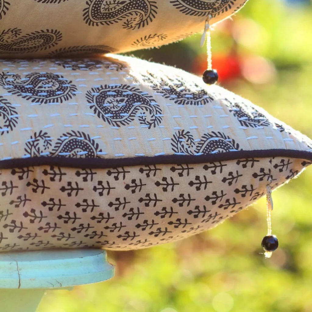 PAISLEY<br>Hand-embroidered