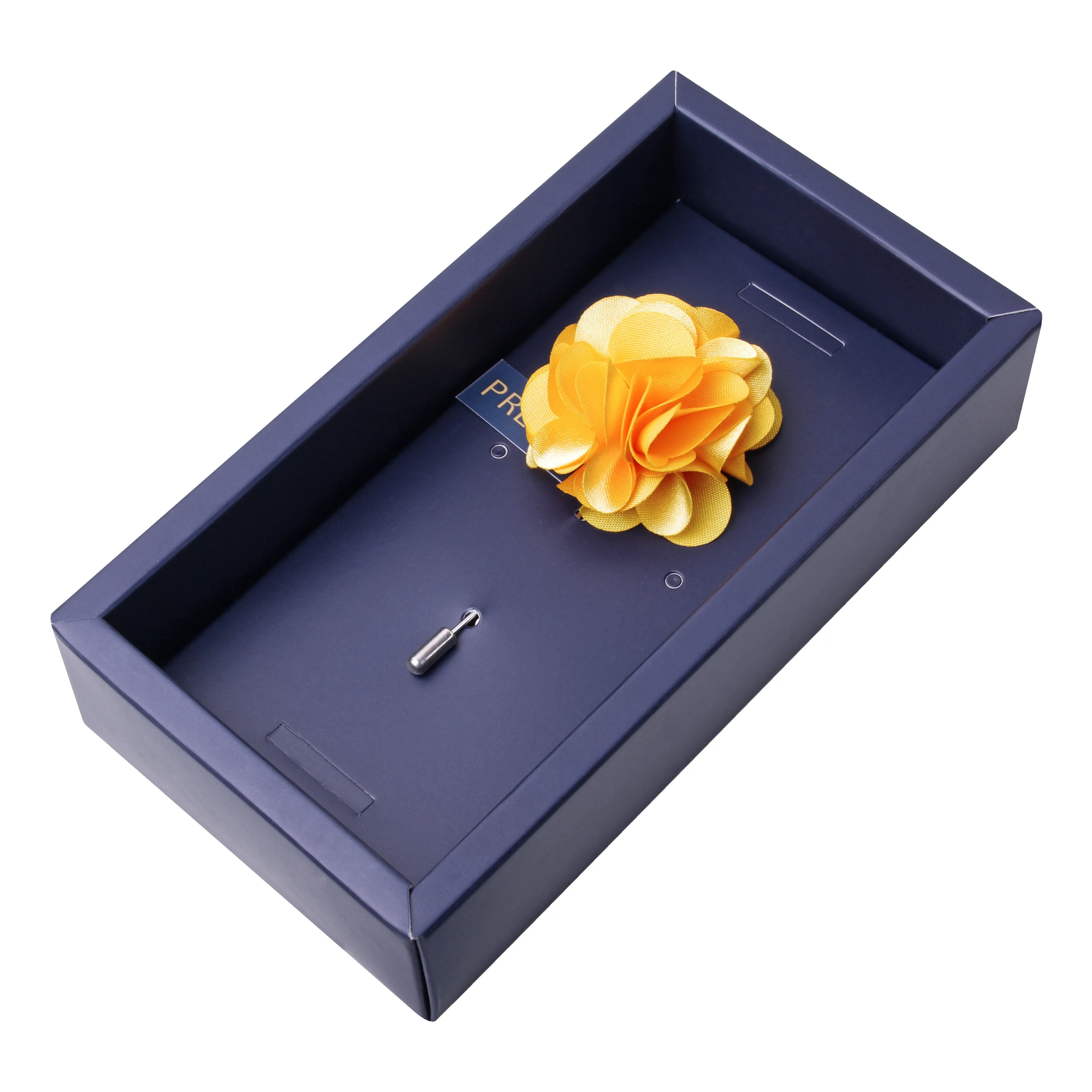 Peluche Ornamental Treat Golden Brooch