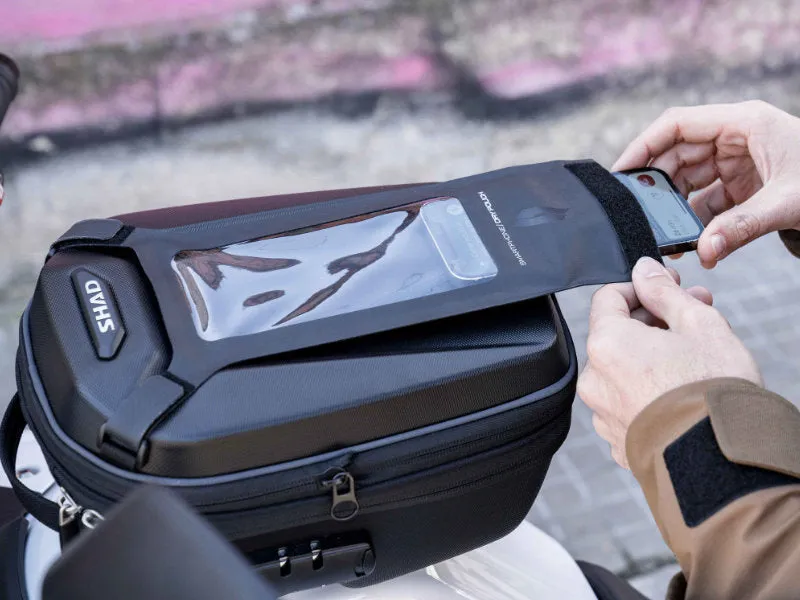 SHAD E09CLP Click System Pro Lockable Tank Bag